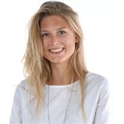 Studentessa bilingue offre lezioni e ripetizioni di inglese, matematica, biologia, fisica, italiano, storia e filosofia